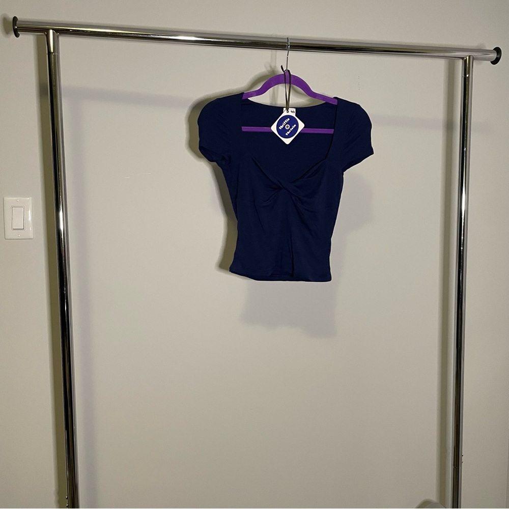 Aritzia Sunday best Lula top